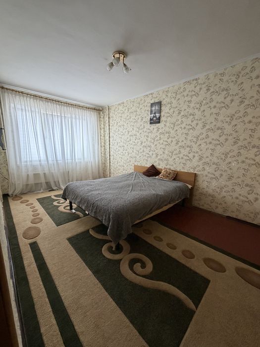 Продам 5 кімнатну квартиру в центрі район 5 школи