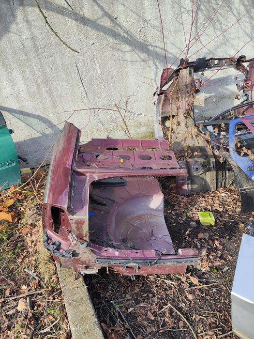 Продам задне крило четверть Опель вектра с сідан