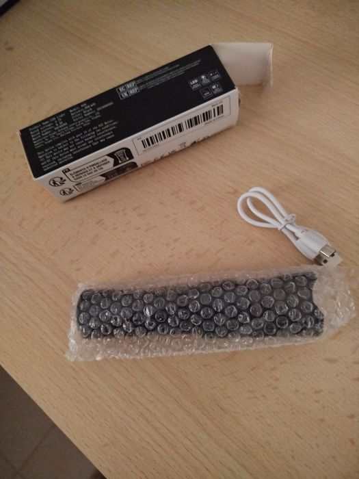 Lanterna LED 16cm Recarregável USB
