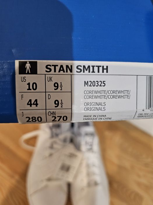 Buty nowe Adidas stan Smith rozm Eu 44 , wkładka 28cm