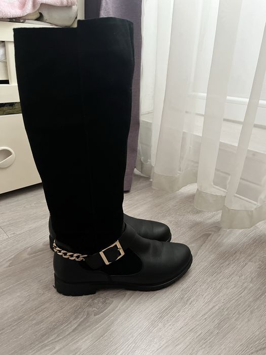 Зимові сапожки.