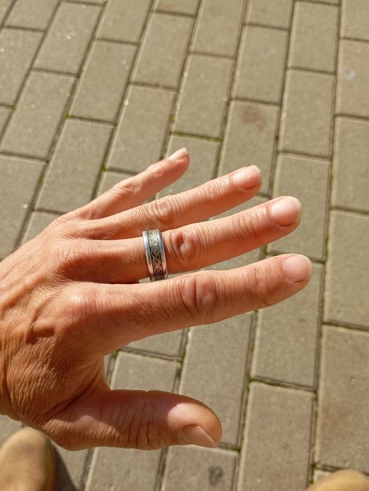 magnífico anel inoxidável