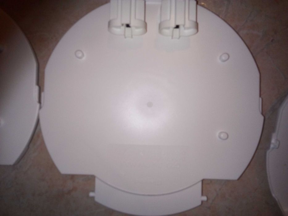 Legrand Lamp Holder for G21 2x9W (Ceiling Light 062426)64730235373314122