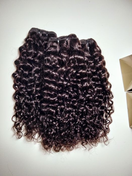 Cabelos humanos naturais em Alverca