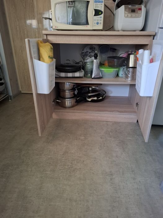 Стіл-тумба для кухні. Майже новий