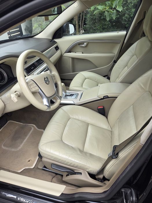 VOLVO V70 III D3 2.0 • 120 kW / 163 KM • 2011 r.