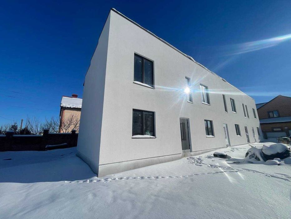 Таунхаус поруч із ЖК "Сімейний комфорт"!