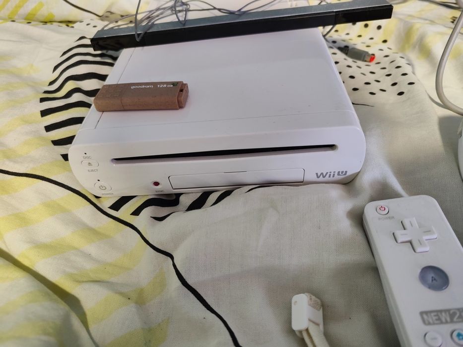 Nintendo wii u +goodram 128 gb aroma cfw