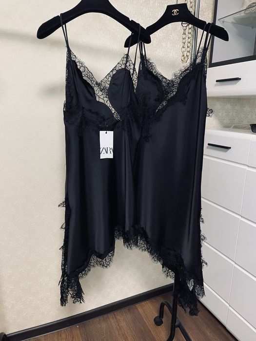 Сукня Zara з мереживом