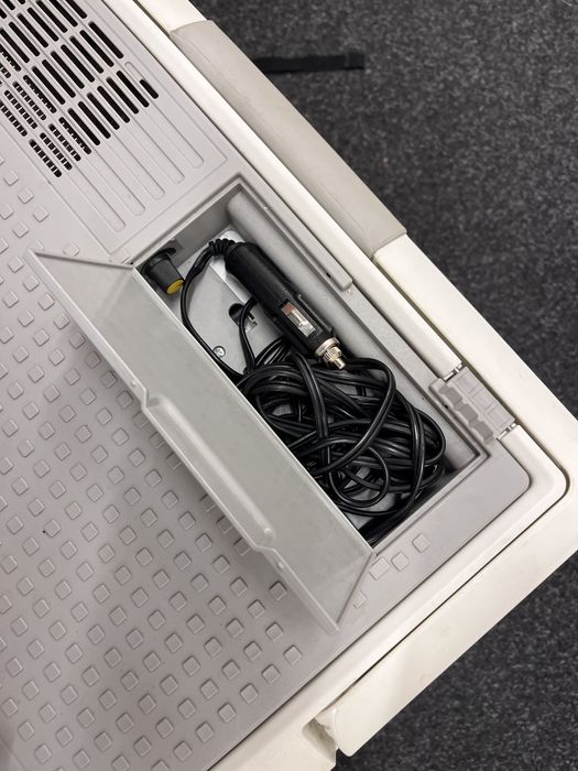 Geleira Elétrica NORAUTO 12/230V (30L)