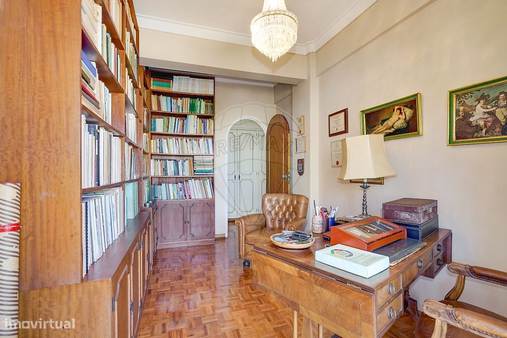 Apartamento T5 para venda