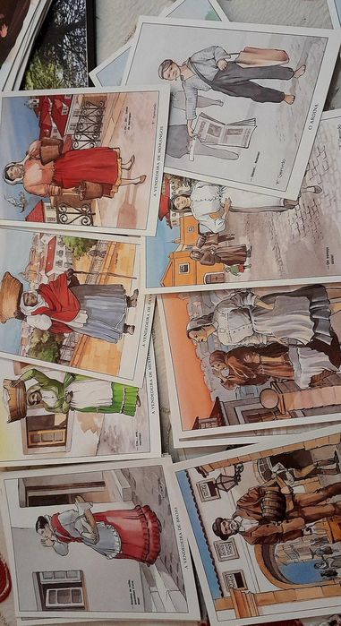 Postais pregões de Lisboa e trajes