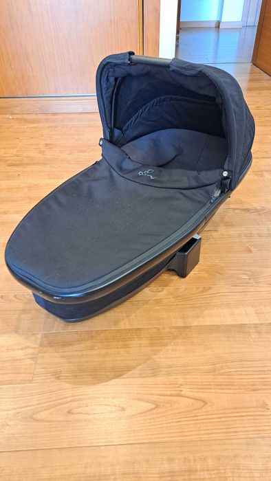 Alcofa Quinny Foldable Carrycot – Compatível Quinny / Maxi-Cosi