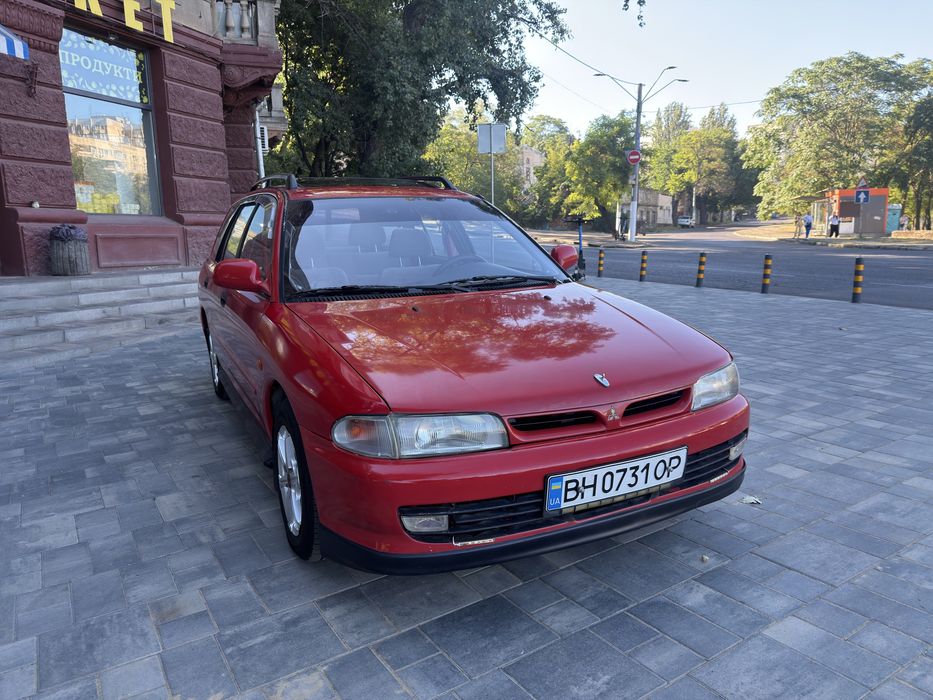 Продам Mitsubishi Lancer на Автомате