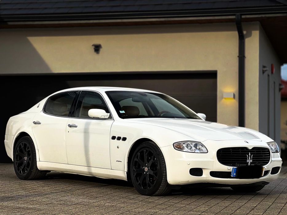 Maserati Quattroporte Maserati Quattroporte 4.2  świeżo sprowadzone!