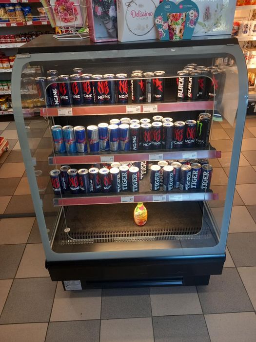 Lodówka na energydrinki