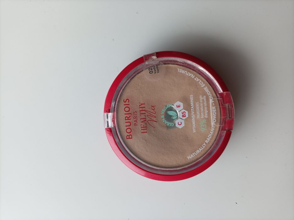 Puder do twarzy Bourjois 02 vanilla