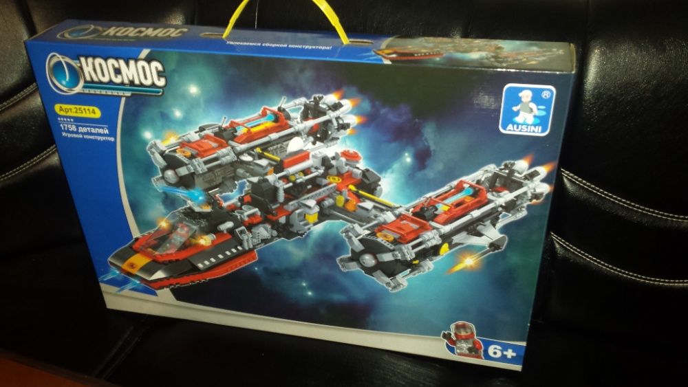 конструктор космический корабль, поезд.