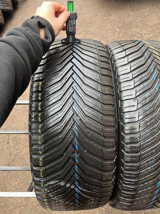 Шины бу 225 40 R 19 Michelin crossclimate 2 всесезон комплект резина