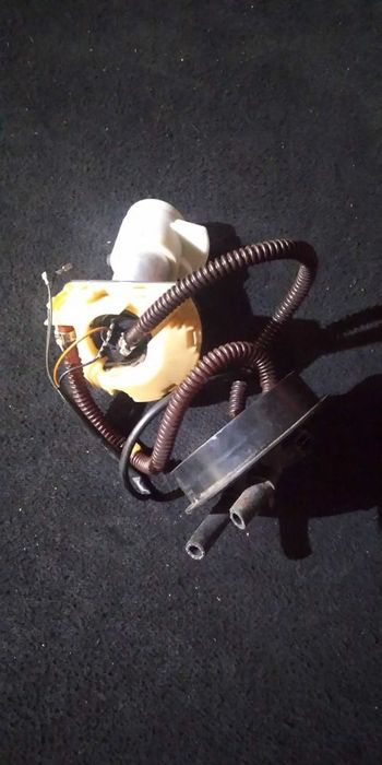 Bomba Do Depósito De Combustível Volkswagen Golf Iii (1H1)