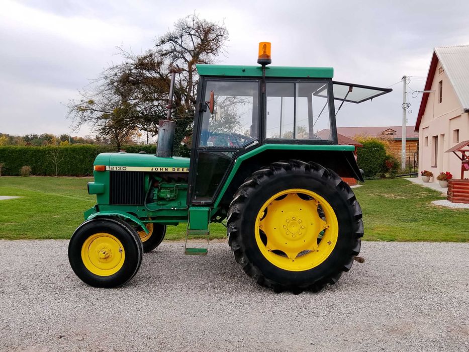 John Deere 2130,2250