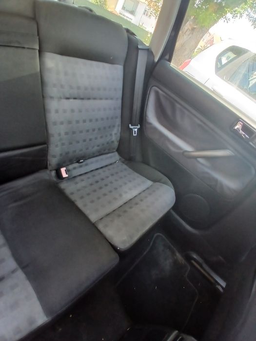 Vw passat variant 2001 avariado — photo 4