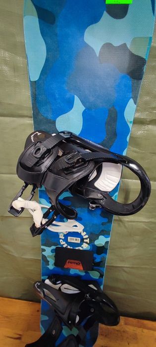 Nr 55 Deska snowboardowa Nitro Ripper 137 cm + wiązania