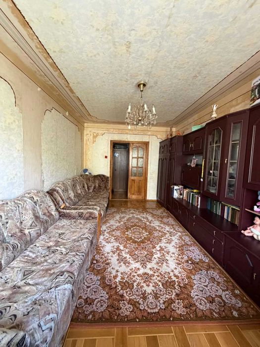 Продаж квартири м. Бориспіль, 3-к