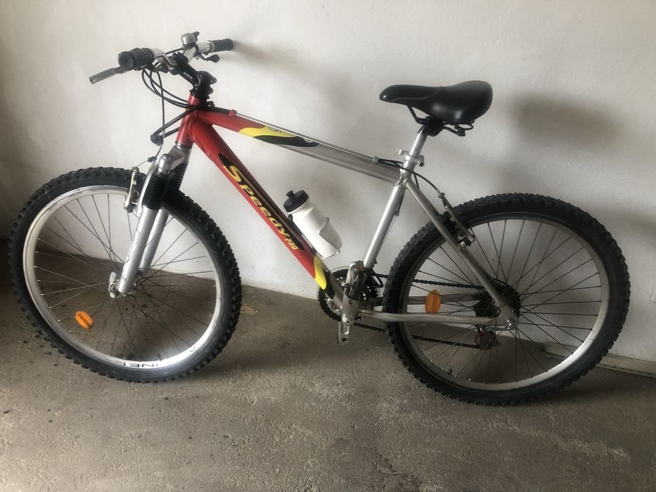 Bicicleta de aluminio roda 26 bom estado