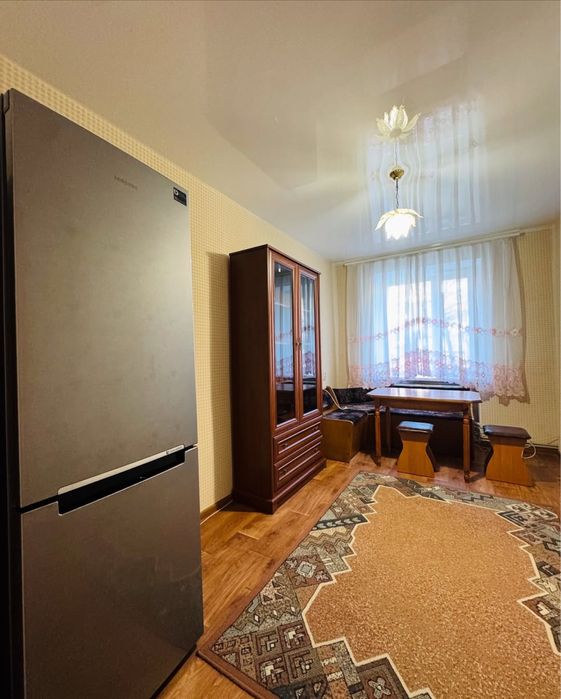 Продаж 3 кімнатної квартири з прибудовою на Новомиколаївці