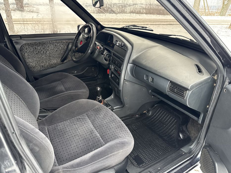 Продам ваз-21099