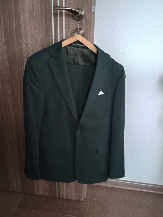 Garnitur męski ciemnozielony