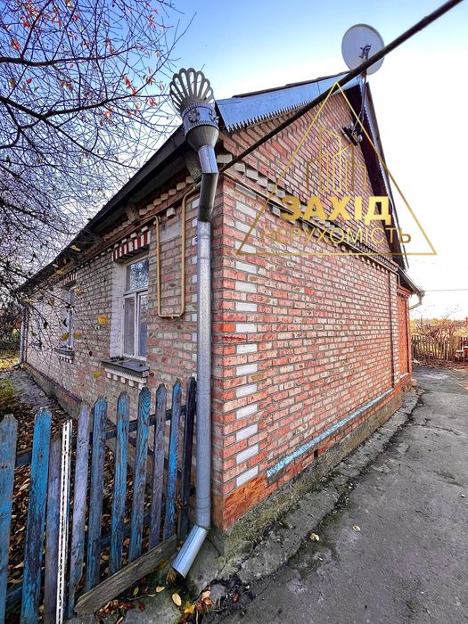 Будинок з ділянкою 51,6 сотих у с. Сирники 10 км до м.Луцьк