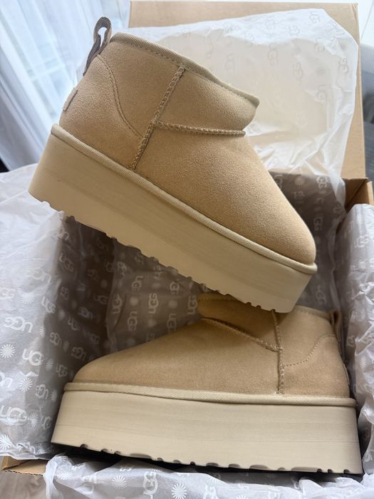 UGG Classic Ultra Mini Platform — жіночі уггі на платформі