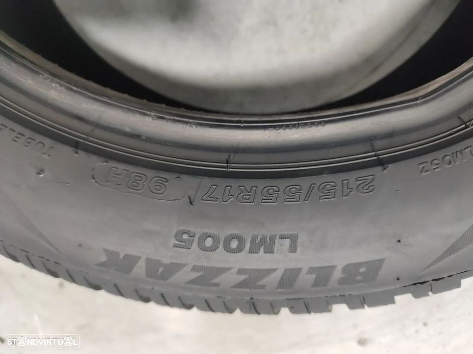2 pneus semi novos 215-55r17 bridgestone - oferta dos portes 110 EUROS