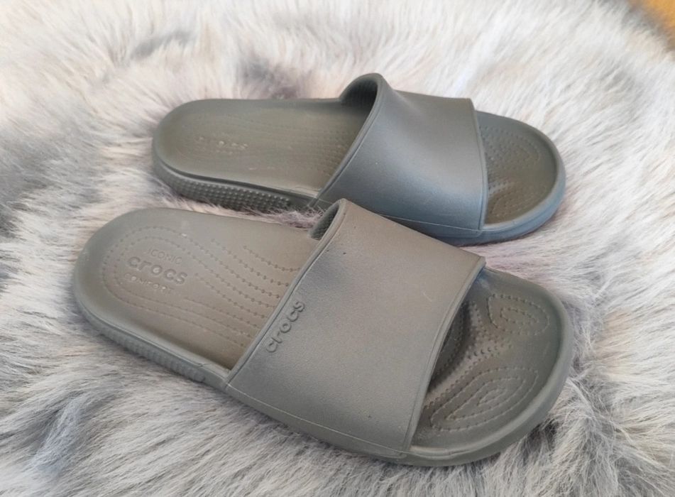 Szare klapki Crocs r.36