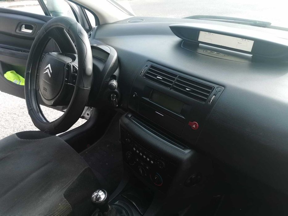Carro Citroën c4