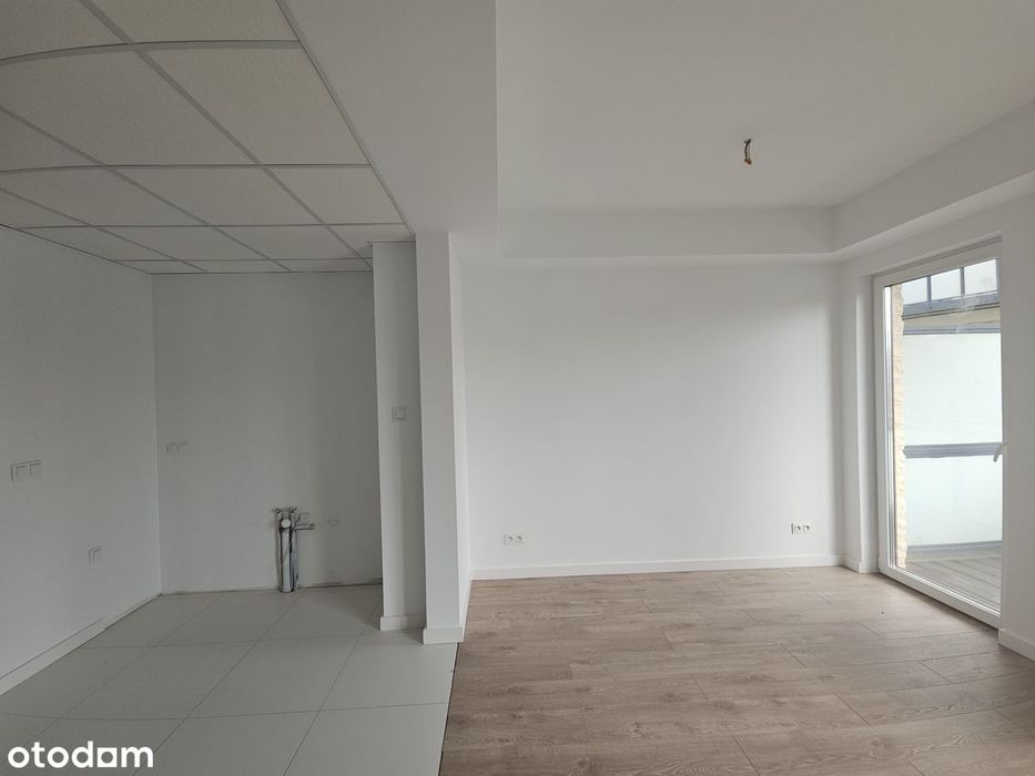 Do wejścia od zaraz, świetny balkon, wykończone