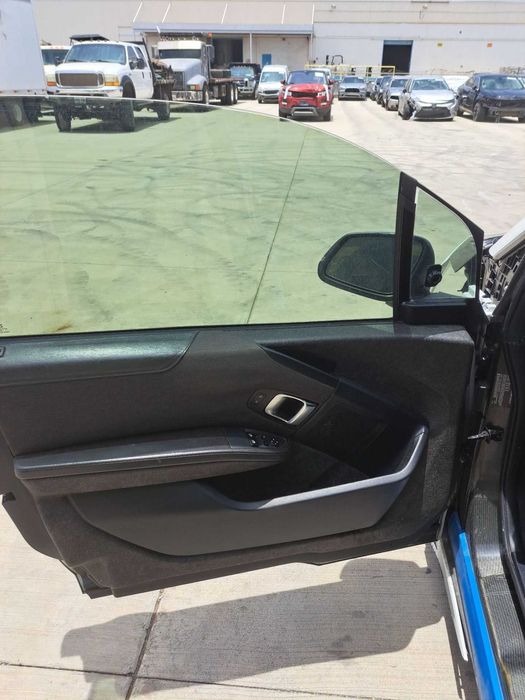 BMW I3 BEV RWD 94Ah USA Запчасти Разборка Шрот Дверь Крыло Фара Бампер