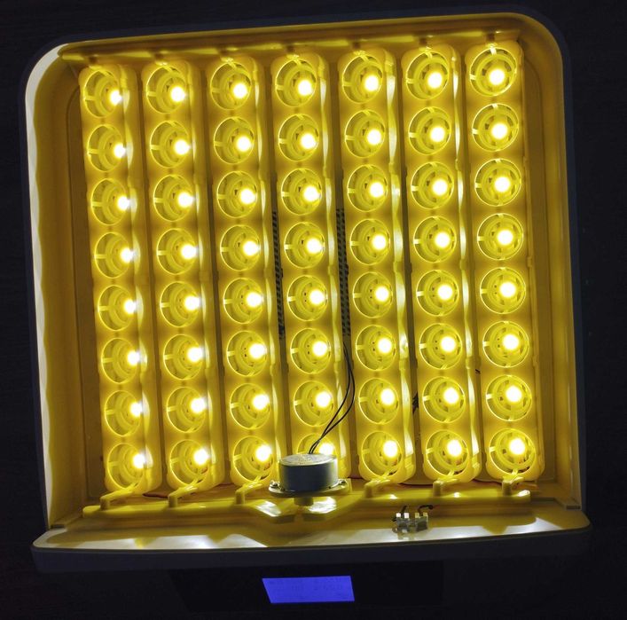 Chocadeira incubadora automática, maternidade. Nova a estrear