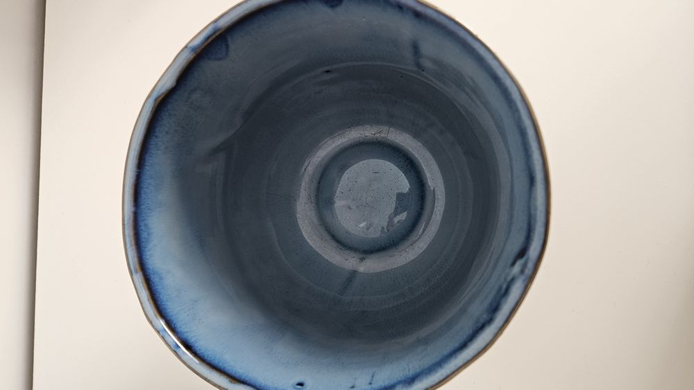 Ceramiczna niebieska doniczka osłonka