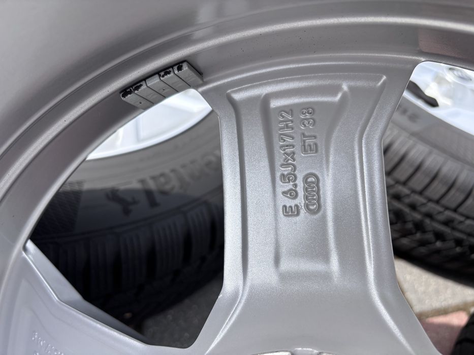Koła zimowe Audi Q3 83A 5x112 6,5Jx17 ET38 215/65 R17 Continental VW Skoda