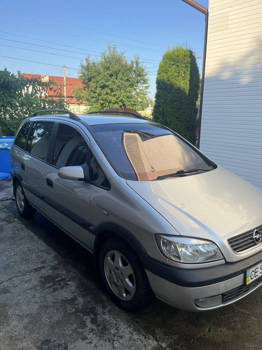 Opel Zafira 1.8 бензин 2001 рік