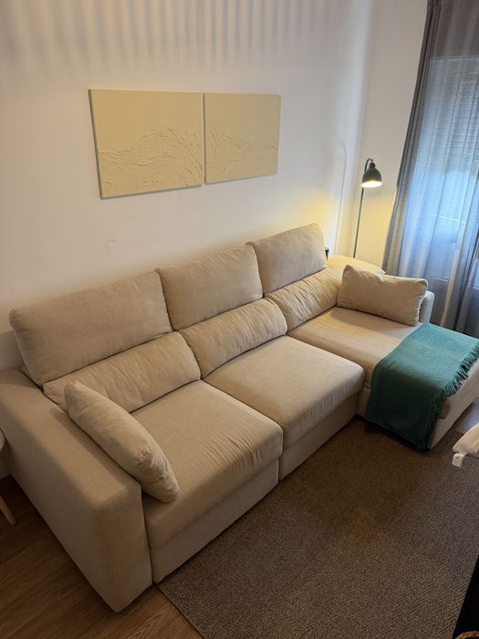 Sofá-cama IKEA.