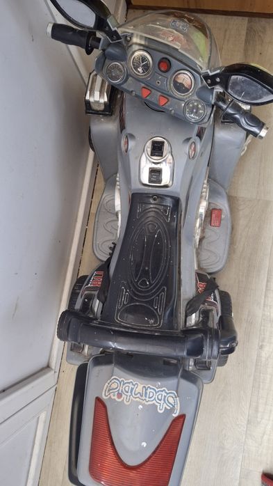 Продам квадроцикл електро мотоцикл детский