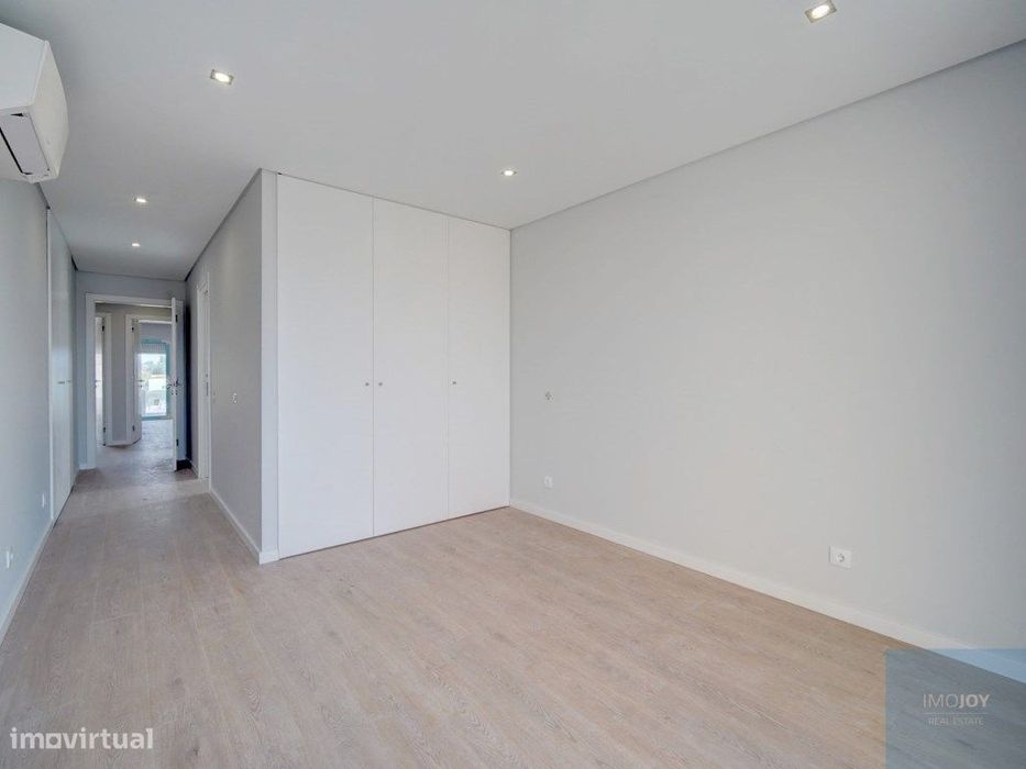 Apartamento T3 na Parede