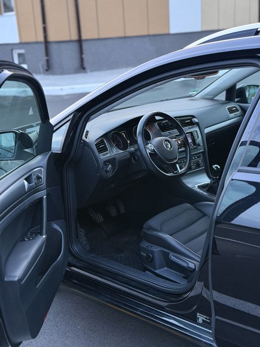 Volkswagen Golf 7 2013