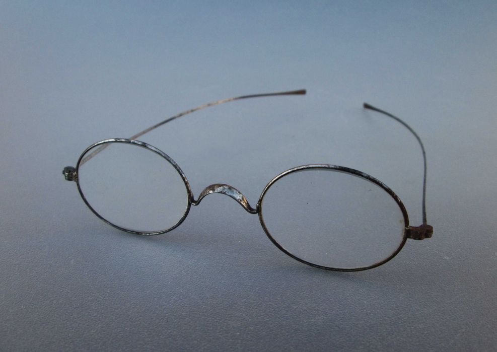 Antigos Óculos de meados de Seculo XIX