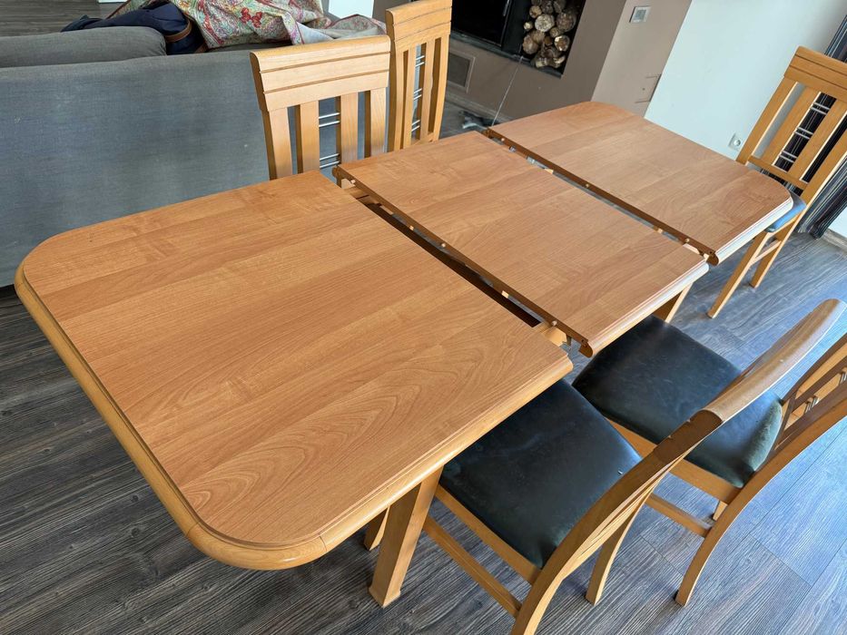 Stół z 6ma krzesłami