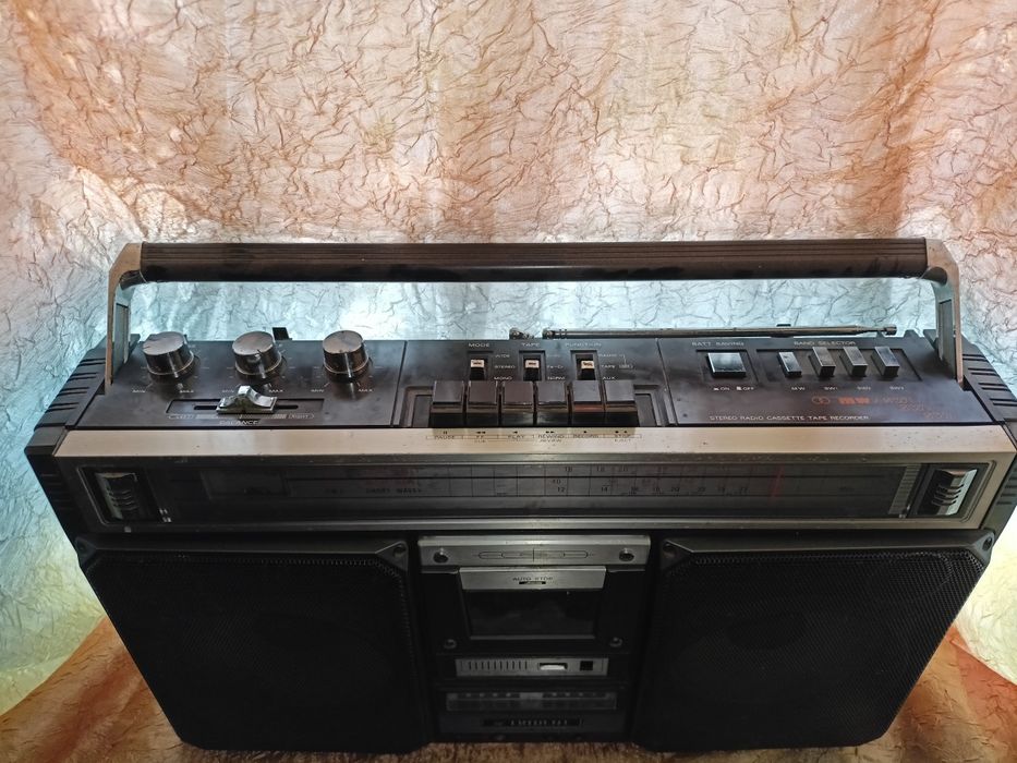 Trident CX-463N Głośnik/Radio kasetowe 1982r